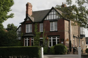 Eskdale Lodge, Sale